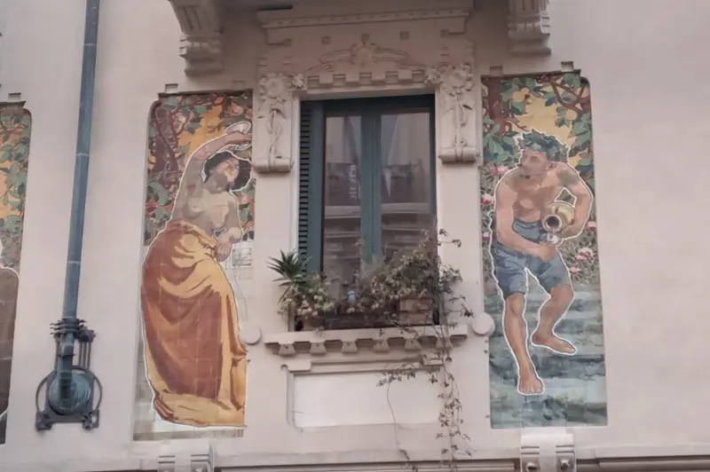 Detail of the ceramic-tiled façade of Casa Galimberti